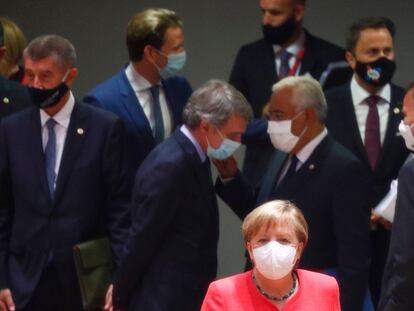 La canciller alemana, Angela Merkel, durante la cumbre de la UE en Bruselas de este viernes.