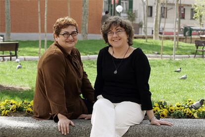 Carmen Cerezales (izquierda) y Lucía Sánchez.