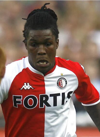 Drenthe ya es jugador del Real Madrid