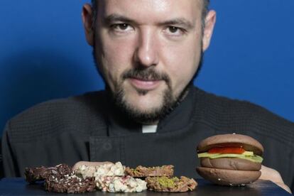 Jordi Narro, con sus galletas y 'whoopies'.