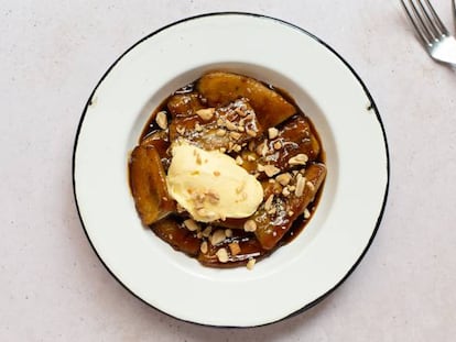 Banana foster: el postre de plátano caramelizado de Nueva Orleans