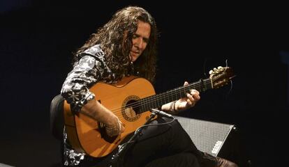 El guitarrista Tomatito en un concierto.