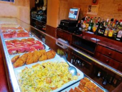 Tapas on parade at El Bardo, Salamanca.