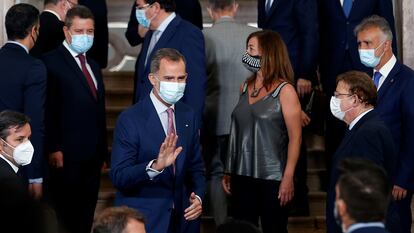 Felipe VI, junto a los presidentes de varias comunidades autónomas, el pasado mes de junio.