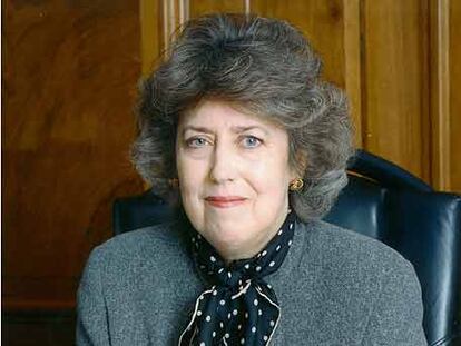 Eliza Manningham-Buller, jefa del espionaje interior británico.