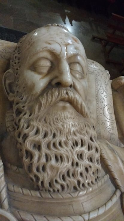 Efígie de Rodrigo de Mendoza en la seua tomba a València, en una imatge cedida.