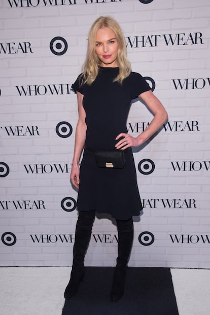 Las riñoneras han hecho el salto incluso a las alfombras rojas y 'photocalls', no solo como accesorio para un atuendo informal. En la imagen, la actriz Kate Bosworth en un evento en enero en Nueva York.