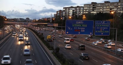 La M-30 de Madrid desde el puente de Marques de Corbera.