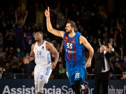 Mirotic celebra una de sus canastas ante el Madrid. Euroleague