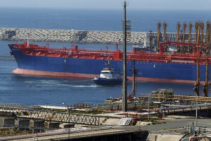 El Gobierno portugués quiere conectar el puerto de Sines con España y el resto de Europa con una línea férrea de ancho europeo.