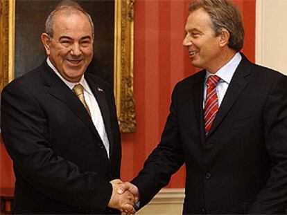 En la imagen, Blair recibe a Alaui en en la residencia oficial de Downing Street.