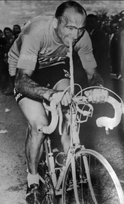 Fiorenzo Magni, durante el Giro de 1956.