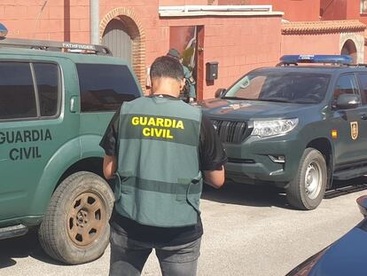 Agentes de la Guardia Civil en Cádiz, en una imagen de archivo.