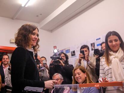La candidata del PP a la Comunidad de Madrid,Isabel Díaz Ayuso, en un simulacro electoral.