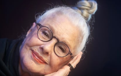 La actriz Lola Herrera, en el teatro Bellas Artes de Madrid.