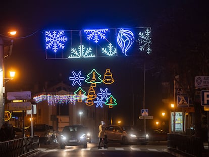 Luces de Navidad en las principales calles de Tordesillas.