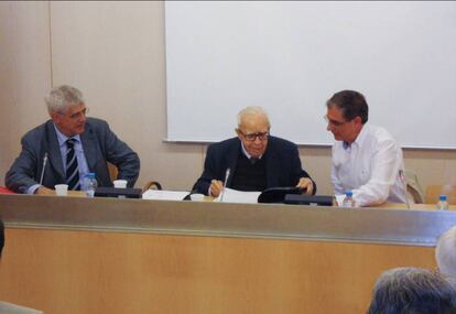 Josep M. Font i Rius en un acte a la UPF.
