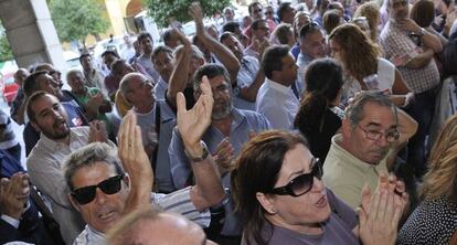 Protestas de sindicalistas contra la juez Mercedes Alaya.