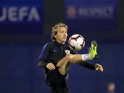 Luka Modric, durante el entrenamiento de este miércoles.