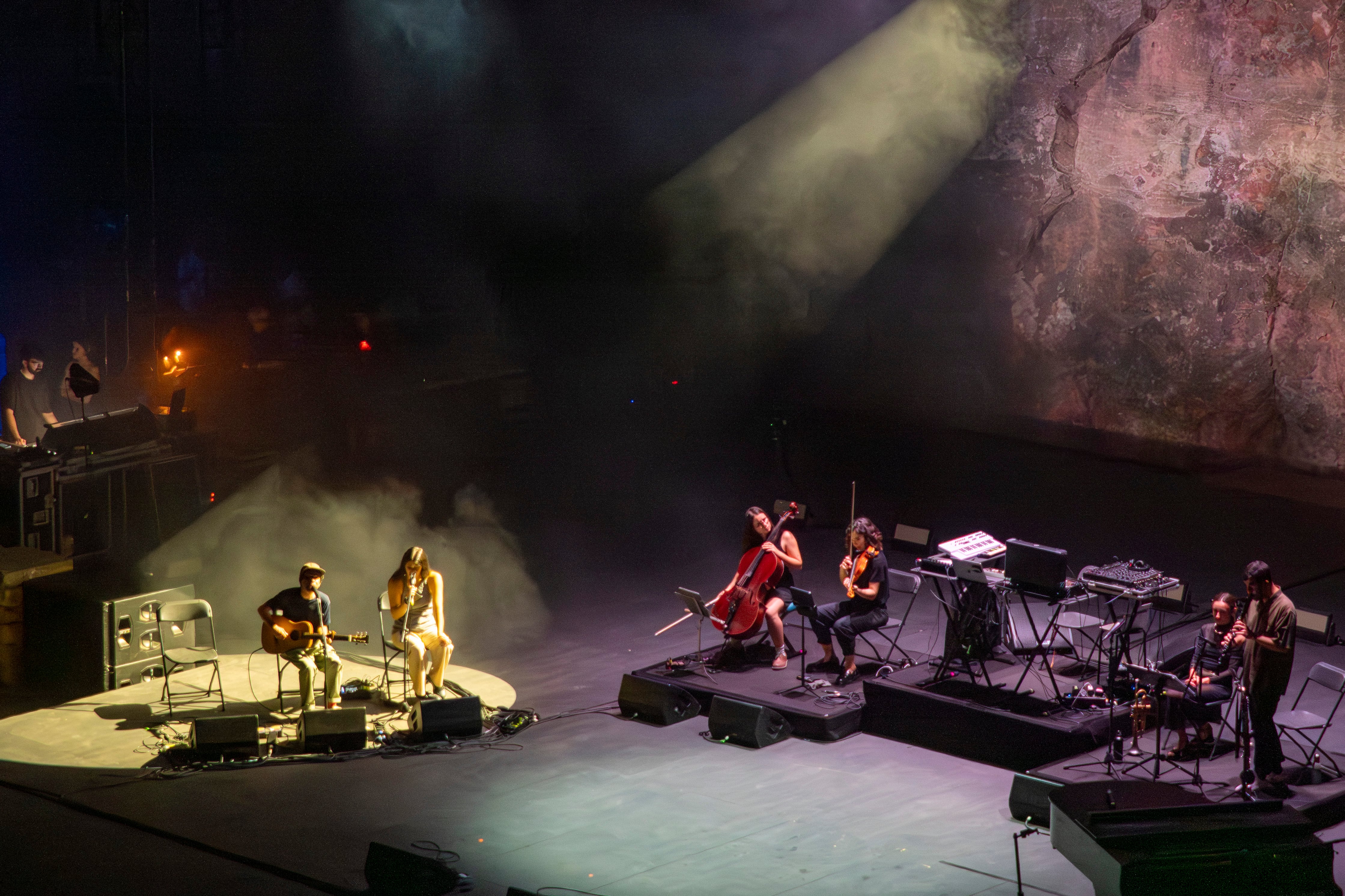 Ferran Palau en el concierto 'Les flors prohibides' ayer en el Festival Grec de Barcelona.