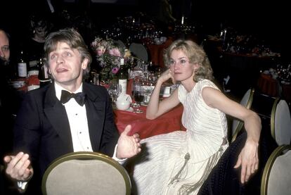 Mikhail Baryshnikov and Jessica Lange at a dinner in Beverly Hills, circa 1982.