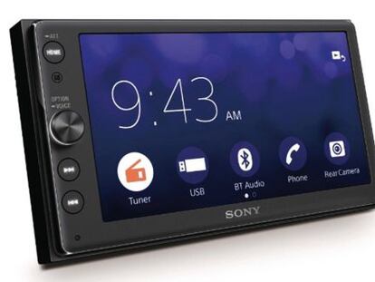 Sony estrena sistema multimedia para coches, con pantalla de 6,4" y Apple CarPlay