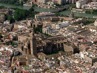 La primera guía de <i>El Viajero City</i> se dedica a Sevilla.