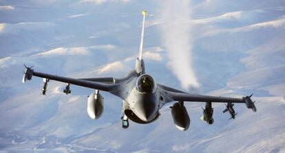 Un F-16 del Ejército de EE UU.