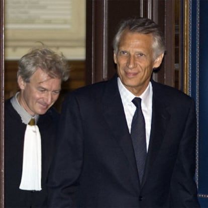 Dominique de Villepin llega al tribunal que juzga el <i>caso Clearstream,</i> el pasado 21 de octubre.
