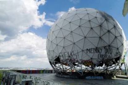 Vista de la antigua estación de la Agencia de Seguridad Nacional (NSA) de EEUU en Teufelsberg, Alemania.