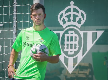 Entrevista a Giovani Lo Celso en la ciudad deportiva del Betis.