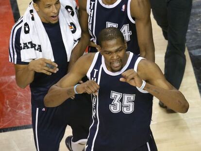 Kevin Durant celebra la vistoria de Oklahoma.