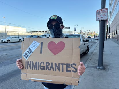Cynthia M., manifestante angelina.