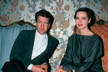 David Lynch e Isabella Rossellini en 1988.