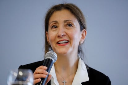 La política colombiana Ingrid Betancourt anuncia su candidatura, este martes en Bogotá.