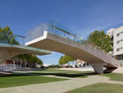 El Puente del Beso, en Pilar de la Horadada (Alicante).