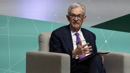 U.S. Federal Reserve Chair Jerome Powell speaks at the 2024 Business, Government & Society Forum at the Stanford Graduate School of Business in Stanford, California, U.S., April 3, 2024. REUTERS/Carlos Barria