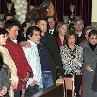 Funeral en Burela por los marineros del 'Siempre Casina'.