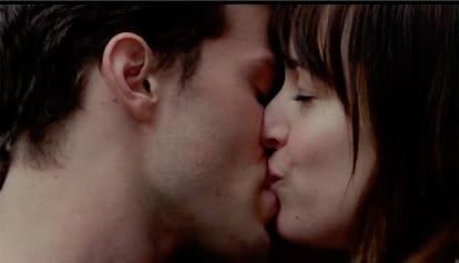 Fotograma de la película '50 sombras de Grey'.