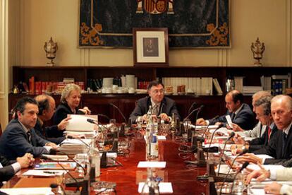 Asistentes a una reunión del pleno del Consejo General del Poder Judicial el pasado mes de junio.