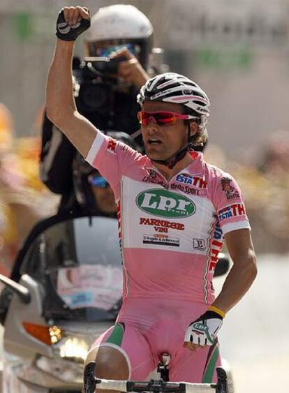 El italiano Di Luca celebra su victoria