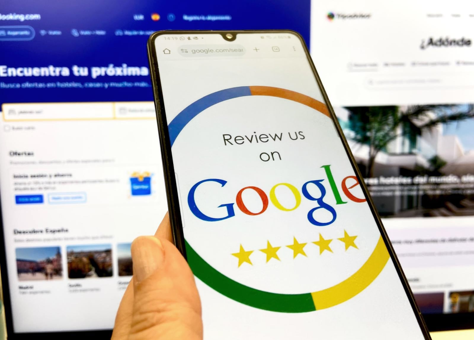 Del boca a boca al ‘click’: así influyen las plataformas de reseñas en las decisiones de los usuarios