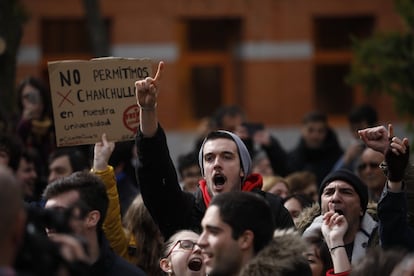 Concentración de estudiantes en la Universidad Rey Juan Carlos.