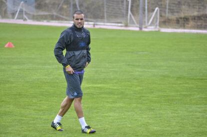 Pedro León, durante un entrenamiento con el Getafe