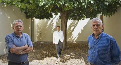 Suárez, a la izquierda, Pérez Escolano y Sierra.