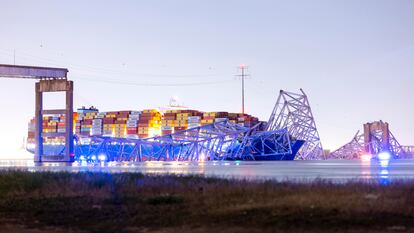 El puente Francis Scott Key de Baltimore, tras el derrumbe.