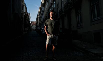 António Zambujo, fotografiado en la calle Emenda de Lisboa, en 2016.