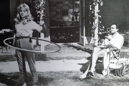 Sue Lyon y James Mason en la película <i>Lolita,</i> de Stanley Kubrick, en 1962.