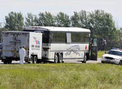 El autobús canadiense donde un hombre ha decapitado al pasajero que se sentaba a su lado