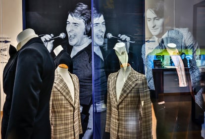 Trajes de Nino Bravo en el museo de Aielo de Malferit dedicado al cantante. 